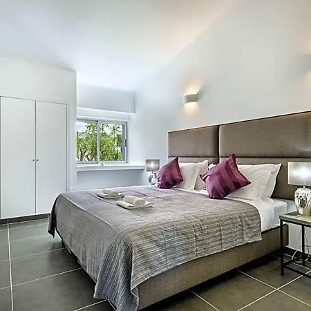 Villa Sleeps 6 Pool Air Con Wifi Vale do Lobo
